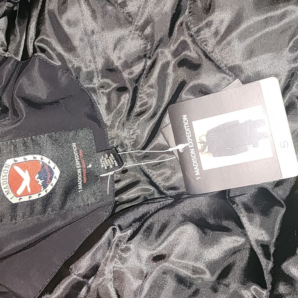 1 Madison Expedition Parka - Picture 5 of 6